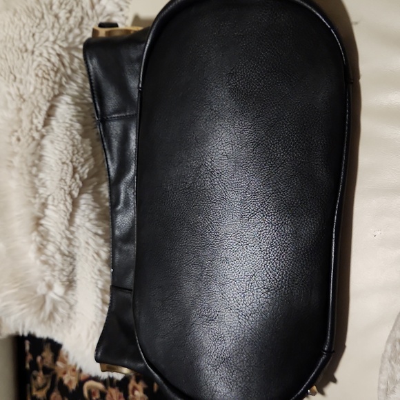 MICHEAL KORS BAG - Picture 3 of 14